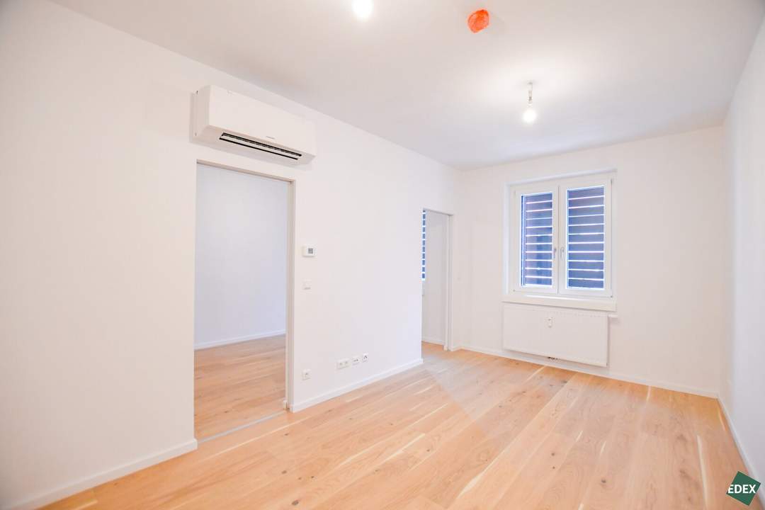 Erstbezug nach Sanierung: Schöne 2-Zimmer-Wohnung mit Top-Anbindung