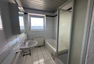 "Hell, Grün und ruhig. 3 Zimmer mit Südloggia!"