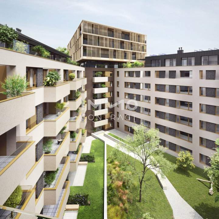 6. Floor! Directly at the main train station: Commission-free