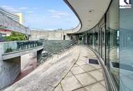 360 TOUR // DC BOX-LOKAL IN TOPLAGE