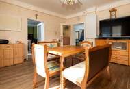 Sanierungsbedürftiges Haus in Untersiebenbrunn! Rohdachboden mit Ausbaupotential!