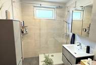 Neuwertig. Komfortabel. Mit Balkon. Mit privatem Patio. Im Zentrum.