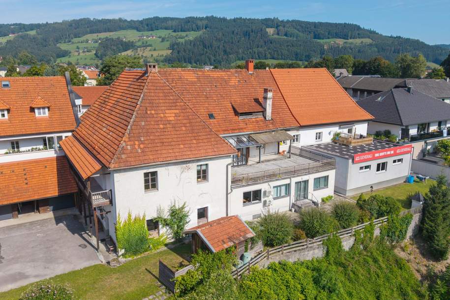 Zwei besondere Wohnungen in historischem Gebäude - 178 m² und 49 m² im Zentrum von Scharnstein mit schönem Ausblick und Garage!, Wohnung-kauf, 800.000,€, 4644 Gmunden