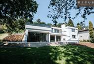 ERSTBEZUG! Luxuriöse Villa mit Sauna und Indoor-Pool!