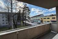 Urbanes Wohnen in ansprechender 2-Zimmer-Wohnung mit Loggia! Hell, freundlich und gemütlich mit idealer Raumaufteilung!!