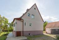 Haus mit Sanierungsbedarf auf großem Grundstück in perfekter Wohngegend