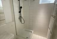**ZENTRALE DACHGESCHOSSWOHNUNG INKL. TERRASSE**INNENHOFLAGE**2 ZIMMER**EINBAUKÜCHE**Ecke Naschmarkt