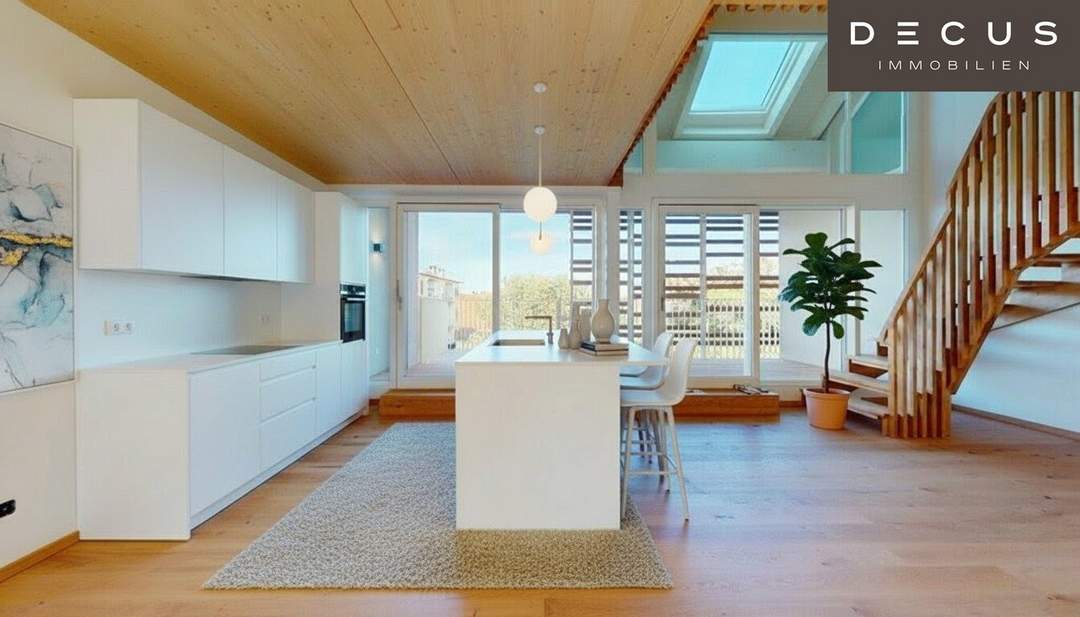 | EXKLUSIVE & LICHTDURCHFLUTETE DACHGESCHOSS - MAISONETTE - WOHNUNG MIT BLICK AUF DEN SCHLOSSBERG | PRIVATER LIFTZUGANG | 2 TERRASSEN | TOP LAGE