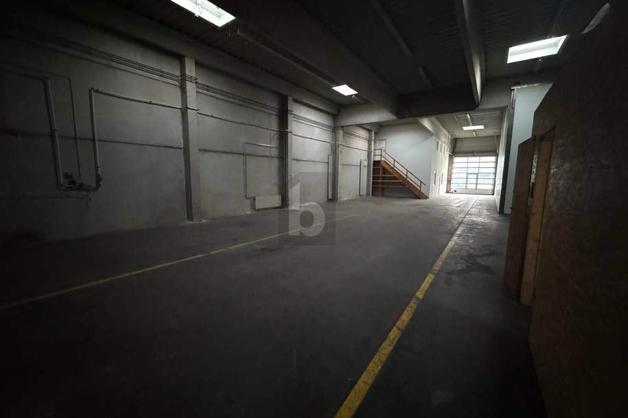 PERFEKT GELEGENE LAGERHALLE MIT BÜRORÄUMLICHKEITEN, Gewerbeobjekt-miete, 5.040,00,€, 2100 Korneuburg