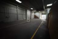 PERFEKT GELEGENE LAGERHALLE MIT BÜRORÄUMLICHKEITEN