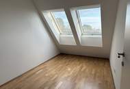 Eleganz und Raum: 4-Zimmer-Wohnung mit großzügiger Terrasse mit optimaler Anbindung