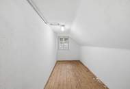 Erstbezug nach Renovierung (EG) und 26.849 m² Land (Tierhaltung erlaubt) !