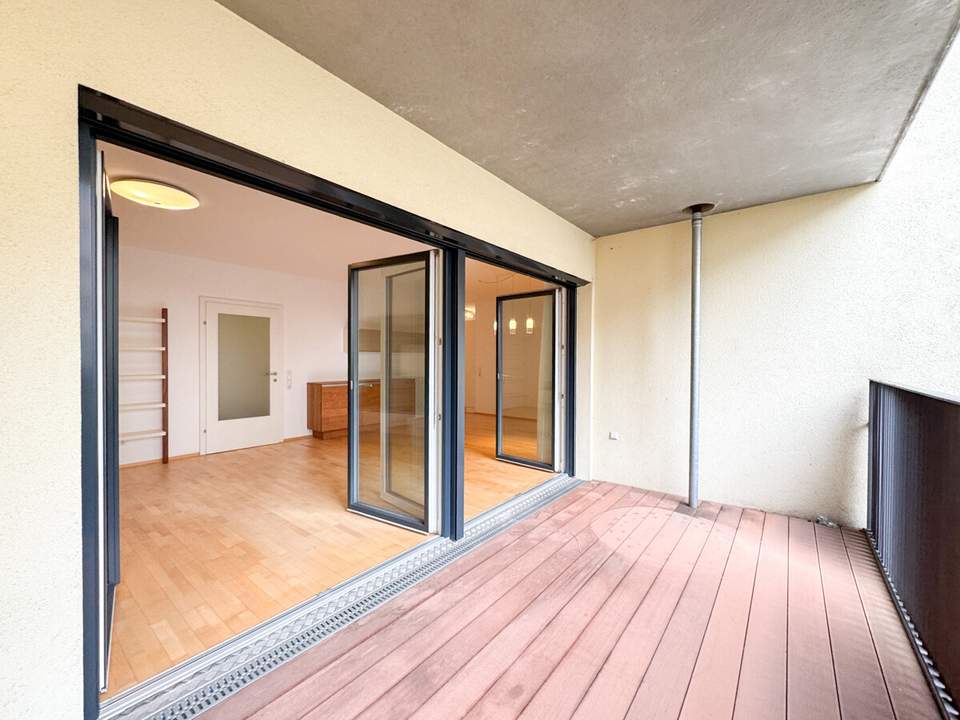 Exklusives 4-Zimmer Apartment mit südseitiger Freifläche &amp; PKW-Stellplatz Nähe Mariahilferstraße