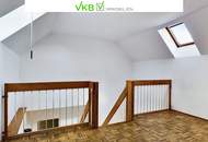 WELS: Wohnen mit Charakter | Stilvolle Altbauwohnung im Herzen von Wels mit einzigartigem Maisonetten-Flair!