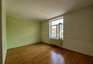 Helle und ruhige Wohnung im 2.Liftstock