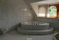 Eindrucksvolles, schlossähnliches Landhaus auf großzügigem Anwesen südlich von Graz