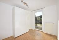 Helle Familienwohnung mit überdachter Sonnenterrasse und Eigengarten