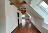 Arbeiten &amp; Wohnen perfekt vereint – Saniertes Einfamilienhaus mit Geschäftslokal und großzügiger Terrasse