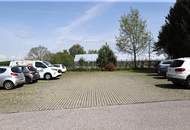 Feine Erdgeschoss Wohnung mit 122 m² Eigengarten in absoluter Traumlage!