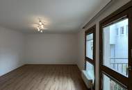 1140! Grosszügig angelegte 2-Zimmer Wohnung mit kleinem Balkon in Grünruhelage! UNBEFRISTET!