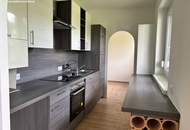 Helle 4-Zi-Wohnung mit Loggia