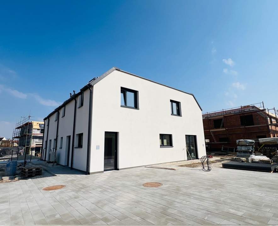 ++ Dein TRAUM wartet ++ moderne DOPPELHAUSHÄLFTE