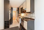 Meine neue WG! Fabelhafte 3-Zimmer-Wohnung mit 2 Balkonen!