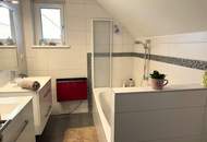 "Gepflegte Doppelhaushälfte mit Garage!"