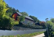 Wohnhaus mit wunderschönem Garten und Pool in erhöhter Lage!