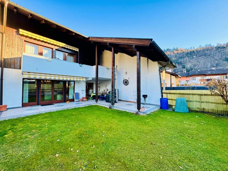 Wattens Top-Reihenhaus: mit ca. 150 m² Wohnfläche, ca. 60 m² Kellerabteil, 2 Terrassen, Garten, Garage, niedrige Betriebskosten...