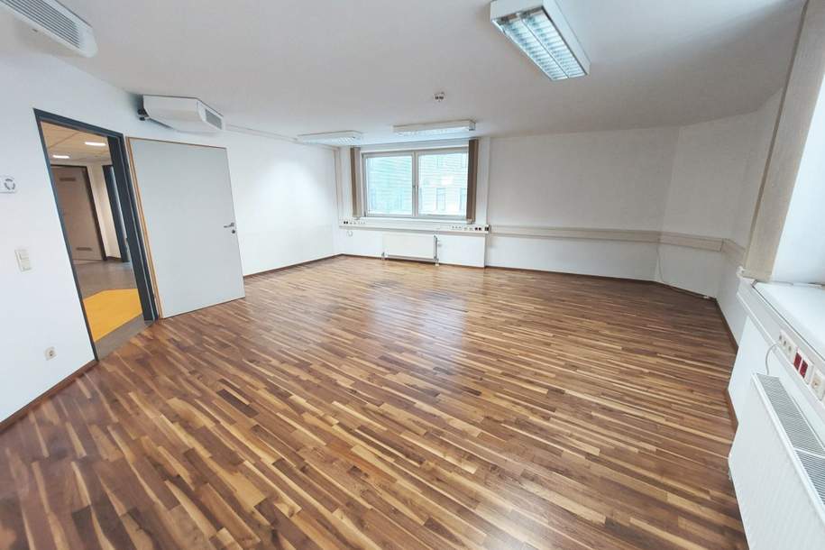 Großzügiges Vierraumbüro in Erdberg, Gewerbeobjekt-miete, 1.999,88,€, 1030 Wien 3., Landstraße