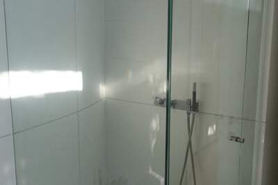 Wohngenuss mit Traumfernblick: Teilmöblierte Traumvilla mit Outdoorpool, Garten, Sauna, Jacuzzi Indoor, Tischtennistisch, etc., Haus-legalform.mietkauf, 6.500,€, 1190 Wien 19., Döbling