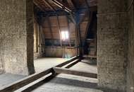 Bewilligter Rohdachboden mit zwei geplanten Loggien im charmanten Altbau