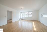 ab Mai: ** traumhafte 2-Zimmer-Wohnung mit Dachterrasse - nahe der U4 & U6 **