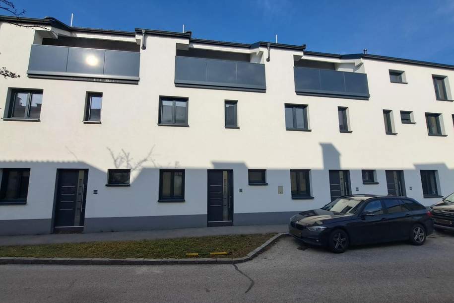 TOPLAGE trifft WOHNKOMFORT – 113 m² Reihenhaus - GARAGE inklusive, Haus-kauf, 2700 Wiener Neustadt(Stadt)