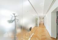 Erstbezug! Renoviertes 4-Zimmer Büro in Toplage