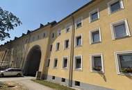 Hier wartet Ihr neues Zuhause in Steyr-Münichholz: großzügige 3-Zimmerwohnung mit heller Essküche, gemütlichen Wohnräumen, Badewanne und perfekter Infrastruktur – jetzt einziehen und wohlfühlen!