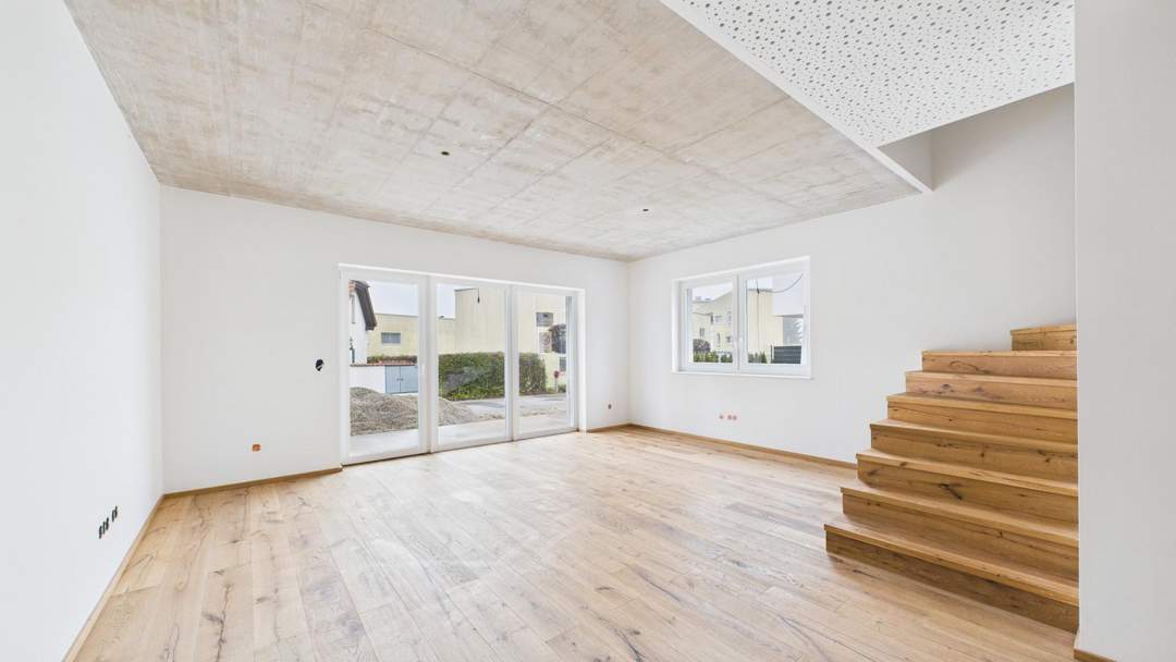 Warum eine Wohnung kaufen wenn es dafür ein Haus in Straßham gibt ?