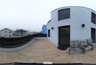 Moderner Wohntraum mit Wintergarten und Pool