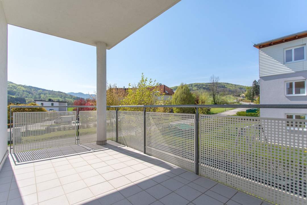 Traumhafte 3 Zimmerwohnung im Grünen