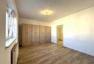 ZWEITBEZUG nach Sanierung // Schöne 2 Zimmer Wohnung mit Balkon | 1. Stock | Fernblick | Einbauküche