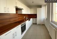 3 ZIMMER | DACHGESCHOSS | 2 TERRASSEN | AB SOFORT VERFÜGBAR
