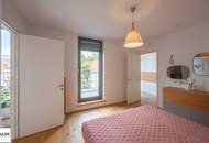 Einzigartige DG-Wohnung mit Loft-Charakter und Terrassen (rd. 165m²) inkl. atemberaubendem Fernblick