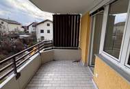 Helle und hochwertige 2-Zimmer mit Balkon zur Miete