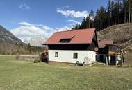 *** Charmantes teilsaniertes Landanwesen mit 10.978 m² Grund – Ruhe, Natur und vielseitige Nutzungsmöglichkeiten nur wenige Minuten zum grünen See ***