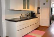 Großzügige Erdgeschosswohnung in einer schönen Villa am sonnigen Mondsee zu vermieten (Optional: Wohnen und Arbeiten unter einem Dach)
