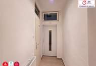 2 Zimmer Wohnung "modernisiert, sehr geringe BK, privater Garten und Abstellplatz"