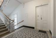 HOFRUHELAGE mit GRÜNBLICK | Sanierungsbedürftiger Altbau | Ca. 8,5 m² Balkon-Option (baubewilligt) | Nähe Einsiedlerpark, U4 Margaretengürtel, künftiger U2-Station Reinprechtsdorfer Straße