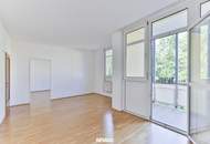 Ruhige, helle City-Wohnung mit Innenhofausrichtung und schöner Loggia