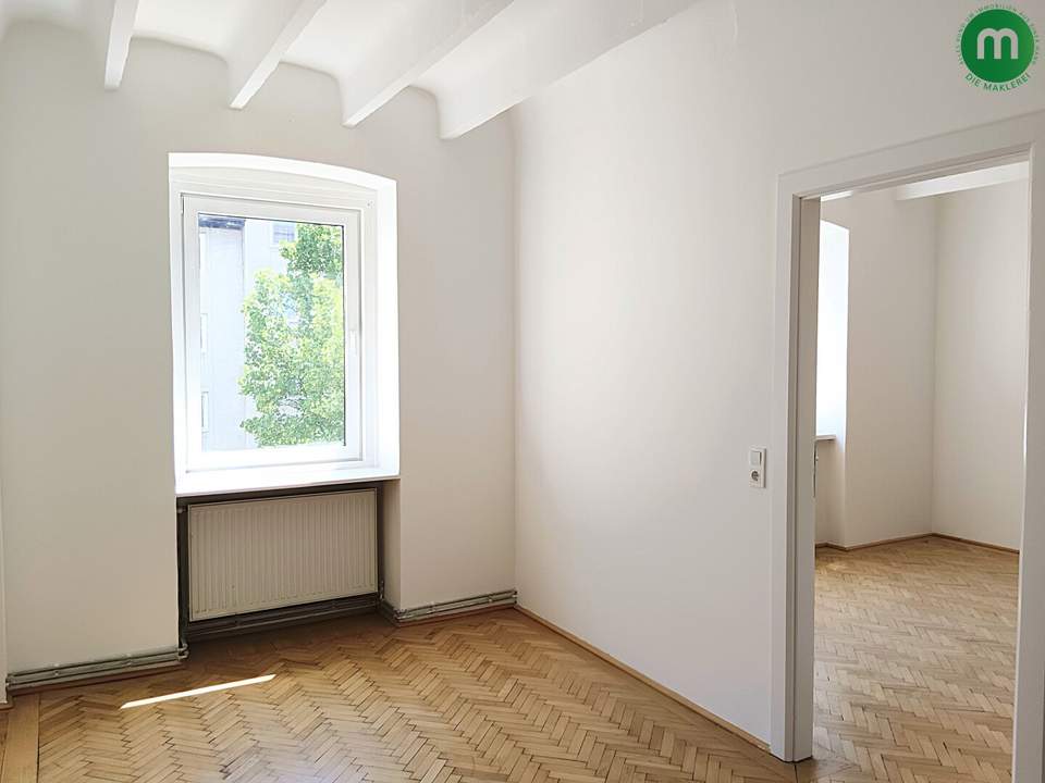 Unbefristete Miete: geräumiger 2-Zimmer-Altbau
